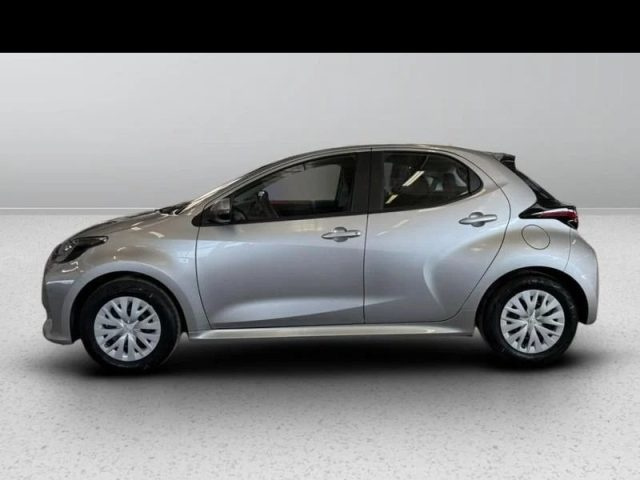 Toyota Yaris 1.5 Hybrid 5 porte Active - foto 3 di 4