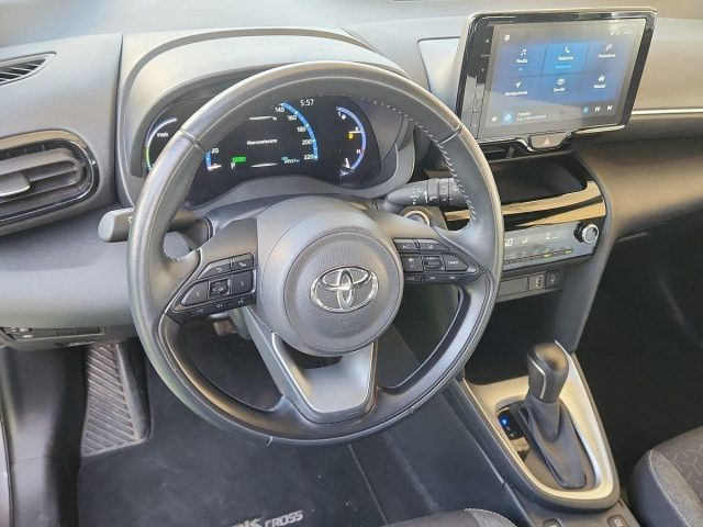 Toyota Yaris Cross 1.5 Hybrid 5p. E-CVT Trend, del 2023, 69.470 km, in vendita a Roma (RM)