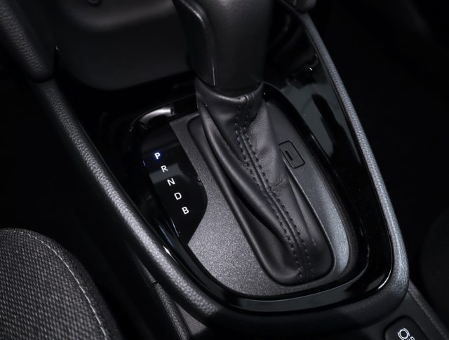 Toyota Yaris Cross 1.5 Hybrid 5p. E-CVT Trend *PROMO PARISI GROUP*, in vendita a Cinisello Balsamo (MI)