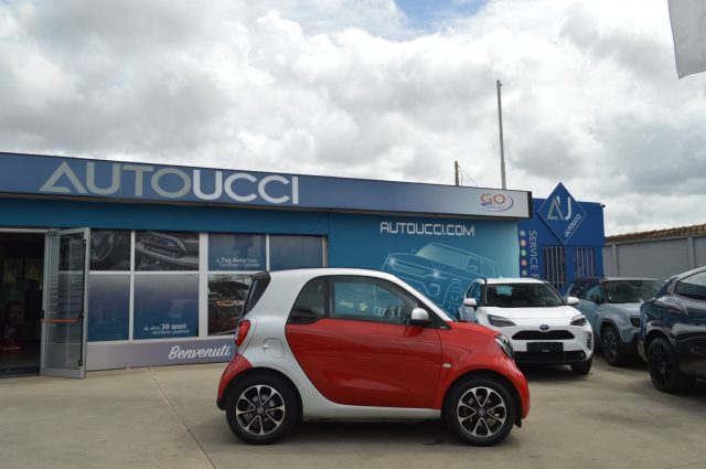 smart forTwo 70 1.0 twinamic Passion Automatica - foto 2 di 4