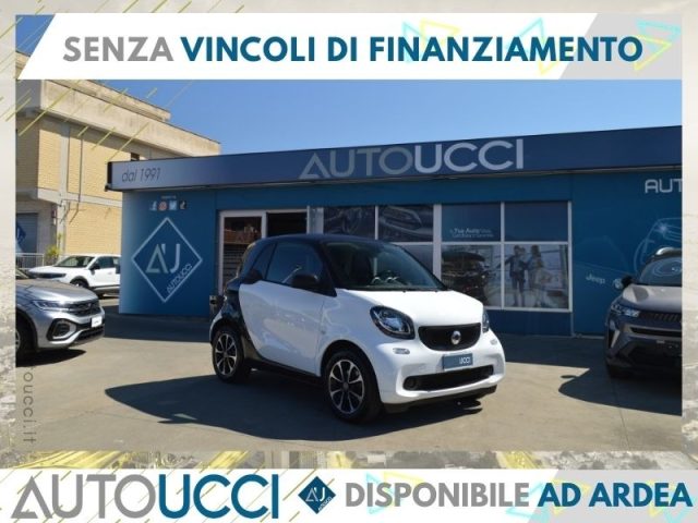 smart forTwo 1.0 twinamic 70 CV Youngster Automatica usato a ARDEA