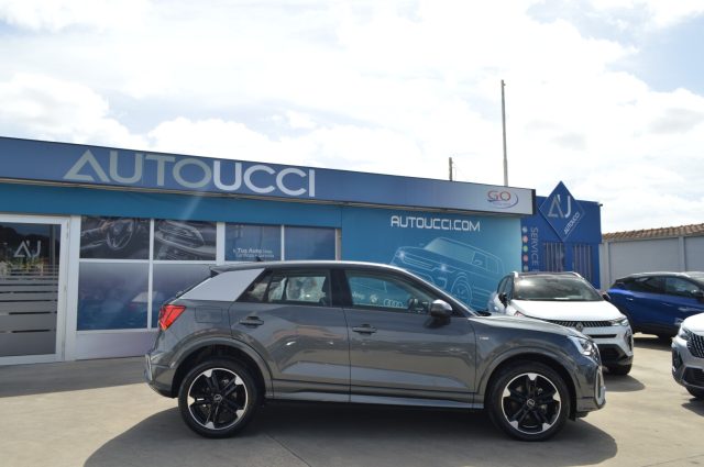 Audi Q2 30 TDI S line Edition - foto 2 di 4