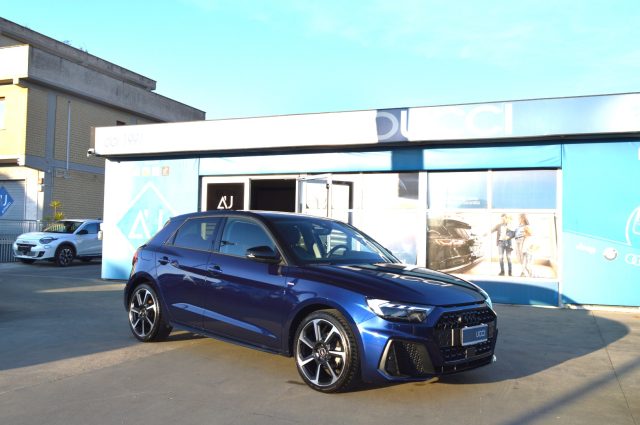 Audi A1 SPB 30 TFSI S tronic Adrenalin Edition - foto 3 di 4