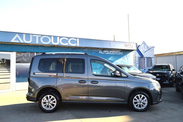 Ford Tourneo Connect 2.0 EcoBlue 122 CV 5 posti Titanium - foto 2 di 4