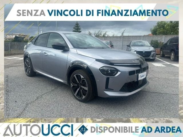 Lancia Ypsilon Hybrid e-DCT LX Automatica Km Zero Senza Vincoli usato a ARDEA