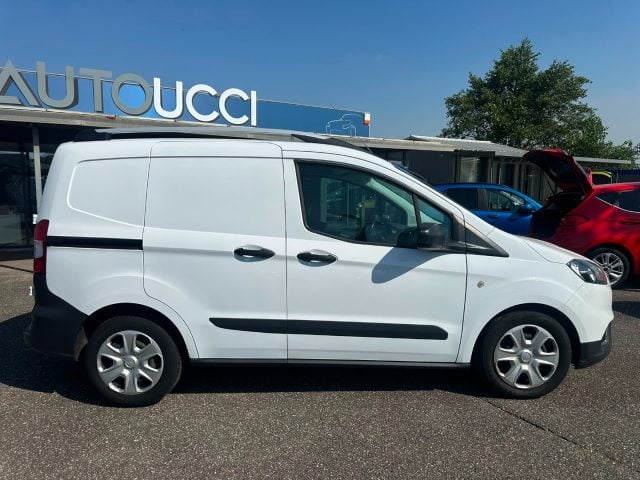 Ford Transit Courier 1.0 EcoBoost 100CV Van Trend - foto 2 di 4