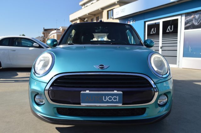 MINI Mini 1.5 Cooper Cabrio - foto 4 di 4