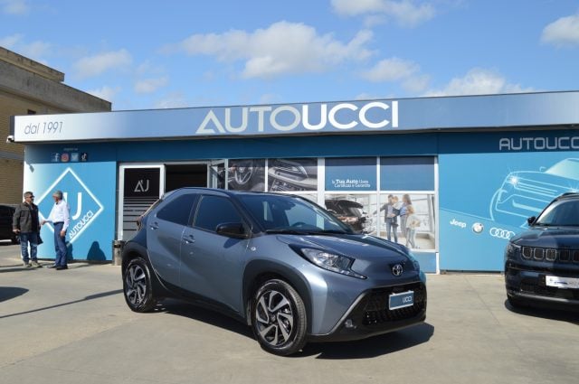 Toyota Aygo X 1.0 VVT-i 72 CV 5 porte Trend - foto 3 di 4