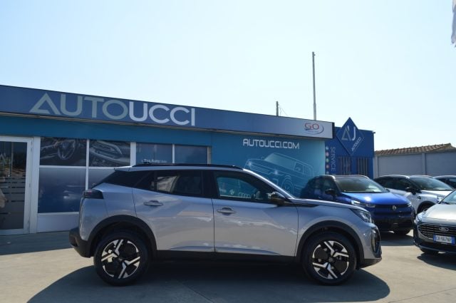 Peugeot 2008 PureTech S&S Allure 100 CV - foto 2 di 4