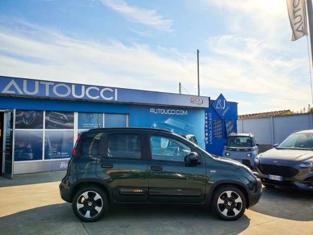 Fiat Pandina 1.0 FireFly 65 CV Hybrid Cross - foto 2 di 4