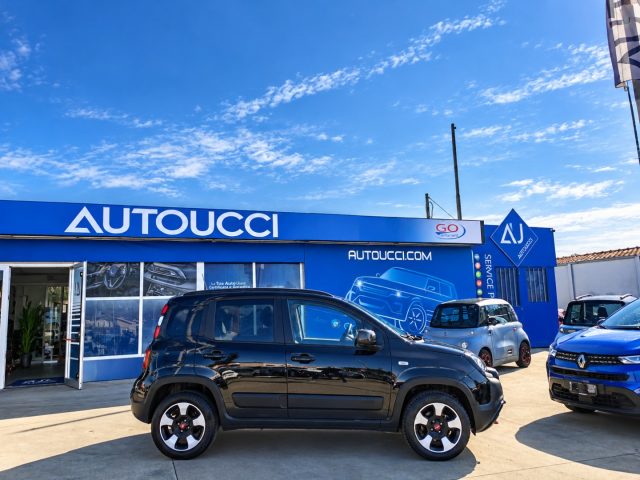 Fiat Panda Cross 1.0 FireFly S&S Hybrid - foto 2 di 4