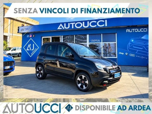 Fiat Panda Cross 1.0 FireFly S&S Hybrid, del 2023, 64.574 km, in vendita a Ardea (RM)