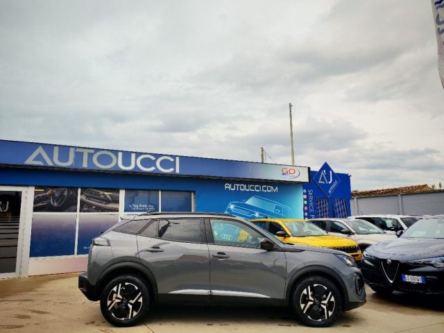 Peugeot 2008 PureTech 100 S&S Allure - foto 2 di 4