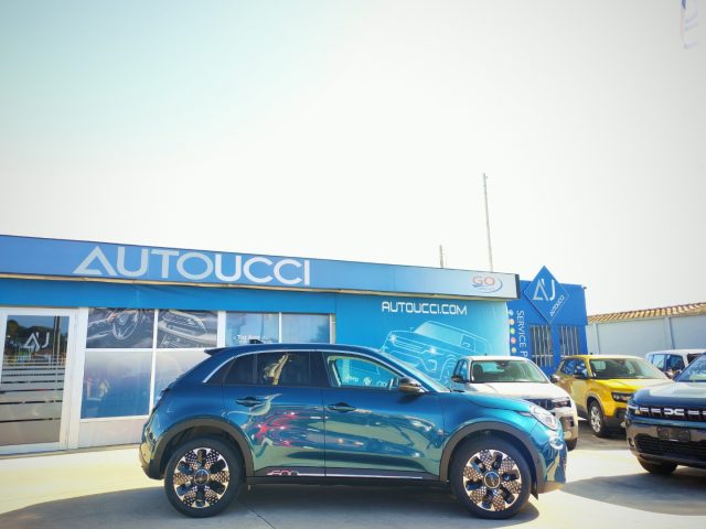 Fiat 600 Hybrid MHEV DCT La Prima 100 CV - foto 2 di 4