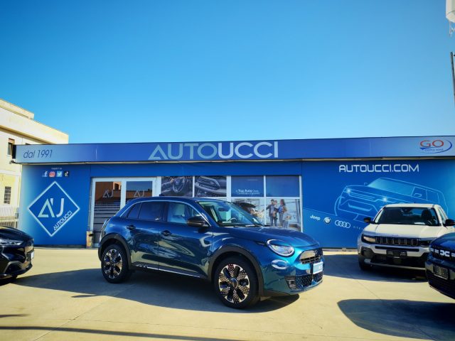Fiat 600 Hybrid MHEV DCT La Prima 100 CV - foto 3 di 4