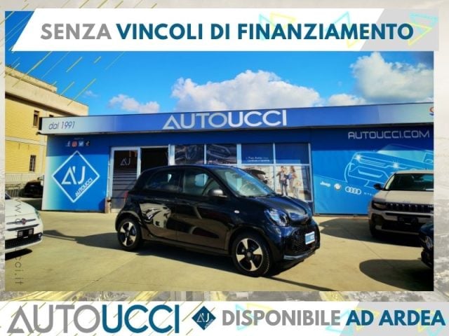 smart forFour EQ Passion, del 2022, 13.305 km, in vendita a Ardea (RM)