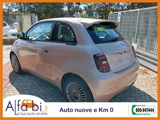 Fiat 500 1.0 Hybrid 65CV Icon + Pack Comfort - foto 4 di 4