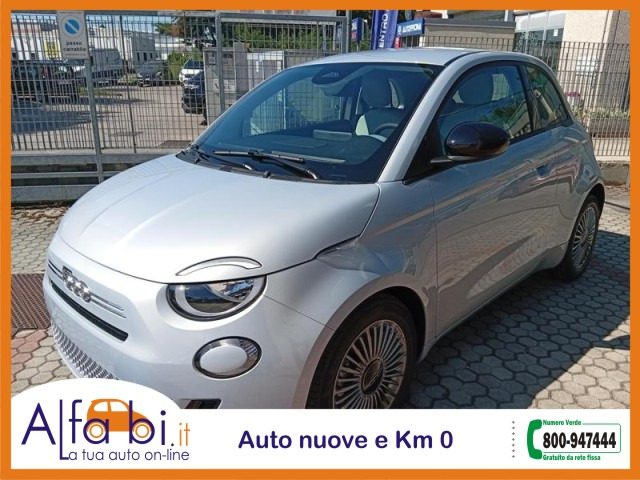 Fiat 500 1.0 Hybrid 65CV Icon + Pack Comfort - foto 2 di 4