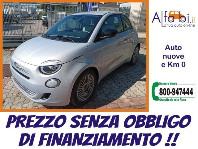Fiat 500 1.0 Hybrid 65CV Icon + Pack Comfort, del 2026, in vendita a Cardano Al Campo (VA)
