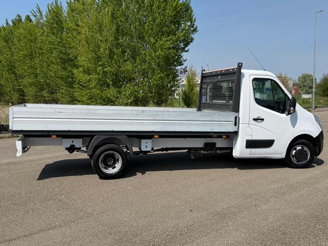 Renault Master T35 2.3 dCi/130 Cassone lungo 4.4mt+ Gemellato - foto 3 di 4