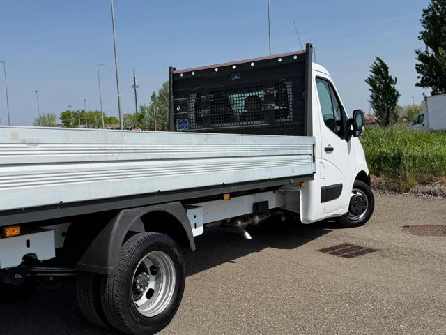 Renault Master T35 2.3 dCi/130 Cassone lungo 4.4mt+ Gemellato usato a NOVI DI MODENA