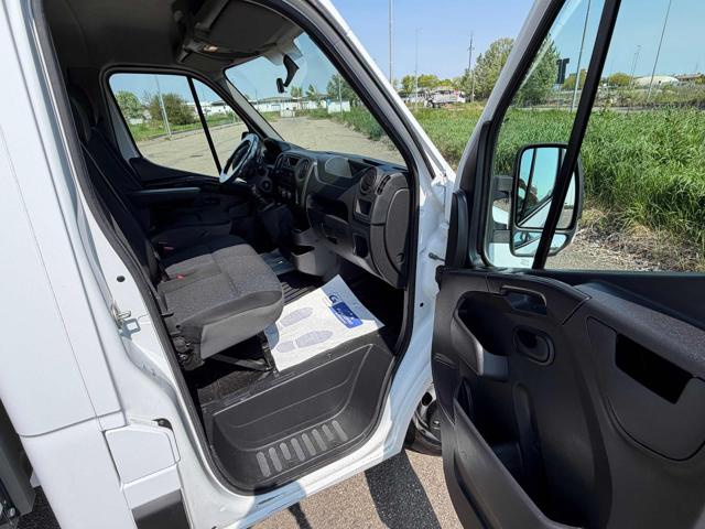 Renault Master T35 2.3 dCi/130 Cassone lungo 4.4mt+ Gemellato usato a NOVI DI MODENA