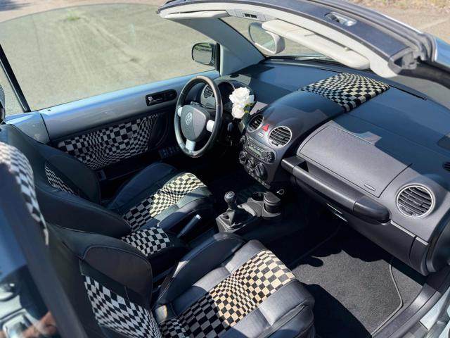 Volkswagen New Beetle 1.9 TDI 105CV Cabrio Lim Edt. - foto 3 di 4
