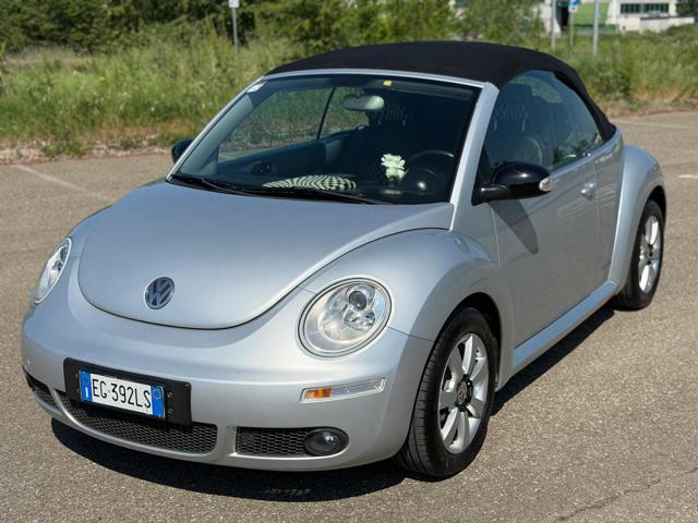 Volkswagen New Beetle 1.9 TDI 105CV Cabrio Lim Edt. - foto 2 di 4