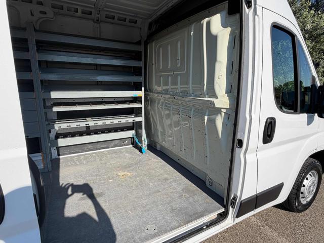 Fiat Ducato 35 Mjt 120CV ALLESTIMENTO OFFICINA PassoMed /Alto - foto 3 di 4