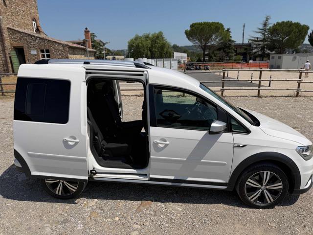 Volkswagen Caddy 2.0 TDI 122CV 4MOTION Highline 4x4 - foto 4 di 4