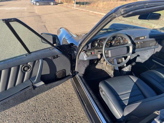 Porsche 911 Carrera 3.2 Cabriolet ?TURBO LOOK? - foto 4 di 4