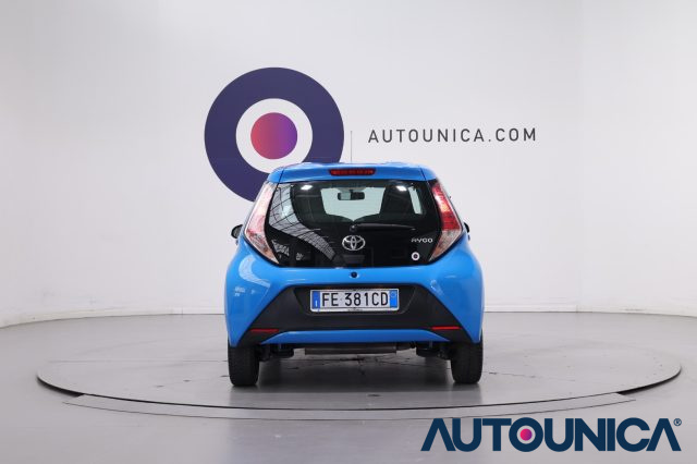 Toyota Aygo 1.0 VVT-I 69 CV 5 PORTE X-COOL NEOPATENTATI - foto 3 di 4