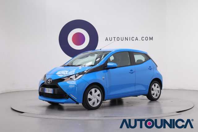 Toyota Aygo 1.0 VVT-I 69 CV 5 PORTE X-COOL NEOPATENTATI usato a BRESCIA
