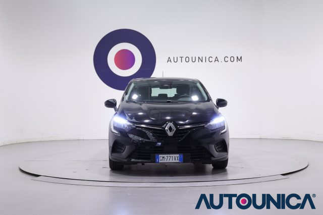 Renault Clio TCE 90 CV 5 PORTE EQUILIBRE NEOPATENTATI FARI LED - foto 2 di 4