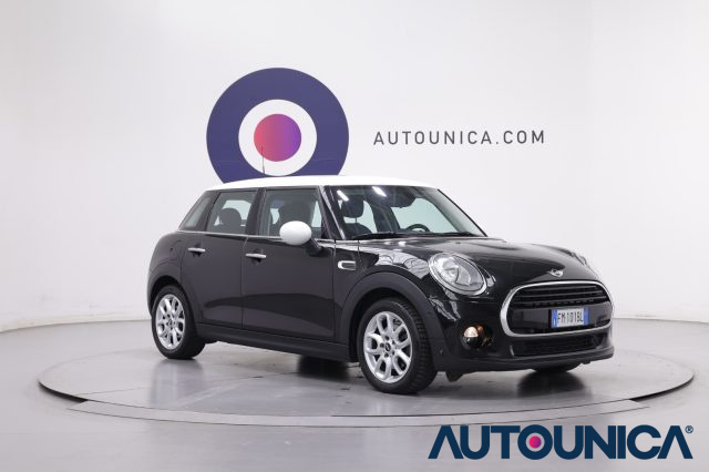 MINI Cooper 1.5 COOPER BOOST 5 PORTE AUTOMATICA - foto 3 di 4