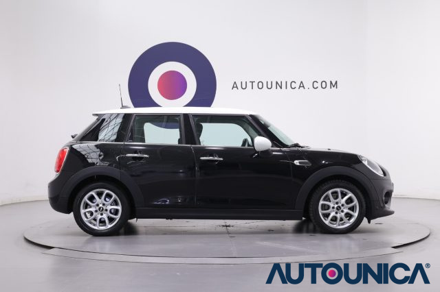MINI Cooper 1.5 COOPER BOOST 5 PORTE AUTOMATICA - foto 4 di 4