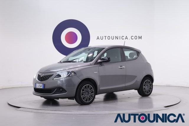 Lancia Ypsilon 1.0 FIREFLY 5 PORTE S&S HYBRID GOLD FARI LED usato a BRESCIA