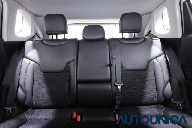 Jeep Compass 2.0 MULTIJET II AUTOMATICA 4WD LIMITED FARI LED, del 2019, 79.417 km, in vendita a Brescia (BS)