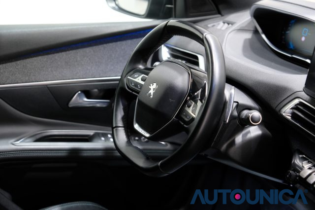 Peugeot 3008 HYBRID4 300 E-EAT8 ALLURE PACK usato a BRESCIA