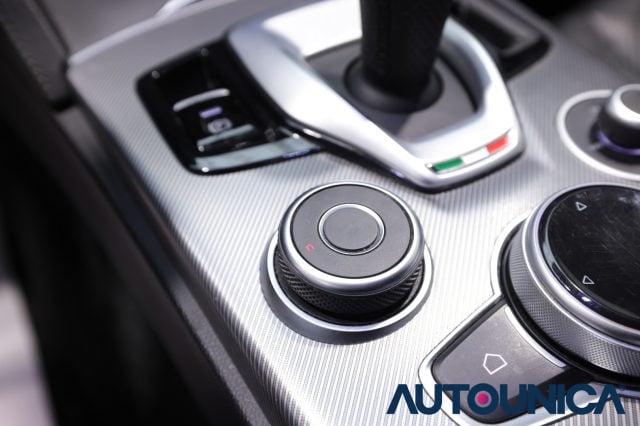 Alfa Romeo Stelvio 2.2 TURBODIESEL 190 CV AT8 Q4 SPRINT FULL LED, del 2022, 82.484 km, in vendita a Brescia (BS)