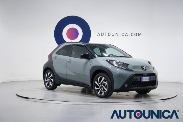 Toyota Aygo X 1.0 VVT-i 72 CV 5 PORTE TREND S-CVT NEOPATENTATI - foto 3 di 4
