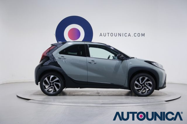 Toyota Aygo X 1.0 VVT-i 72 CV 5 PORTE TREND S-CVT NEOPATENTATI - foto 4 di 4