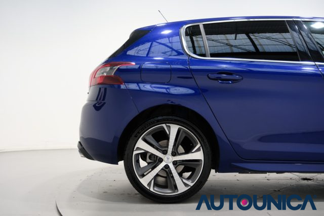 Peugeot 308 PURETECH TURBO 130 S&S EAT8 GT LINE, del 2018, 68.232 km, in vendita a Brescia (BS)