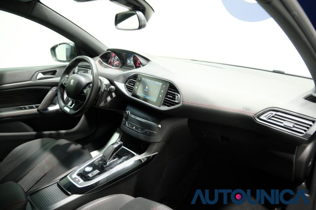 Peugeot 308 PURETECH TURBO 130 S&S EAT8 GT LINE, del 2018, 68.232 km, in vendita a Brescia (BS)