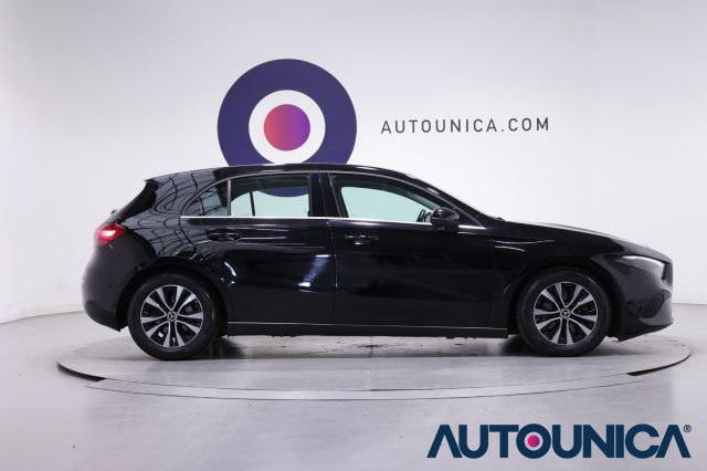Mercedes-Benz A 180 D AUTOMATIC EXECUTIVE PACCHETTO NIGHT FARI LED - foto 4 di 4