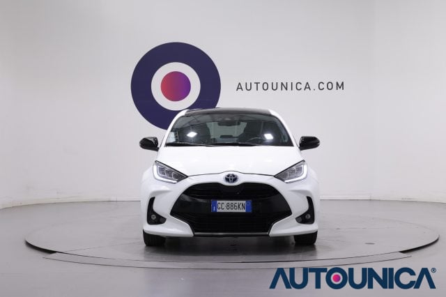 Toyota Yaris 1.5 HYBRID 5 PORTE LOUNGE FARI LED TETTO PANORAMA - foto 2 di 4