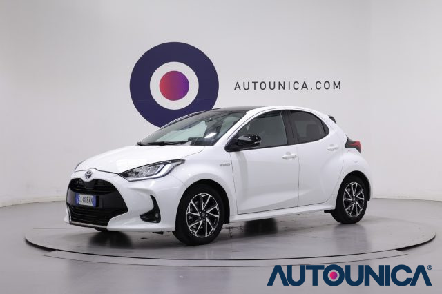 Toyota Yaris 1.5 HYBRID 5 PORTE LOUNGE FARI LED TETTO PANORAMA usato a BRESCIA