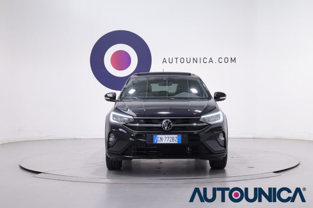 Volkswagen Taigo 1.0 TSI 110 CV DSG R-LINE FARI LED TETTO APRIBILE - foto 2 di 4