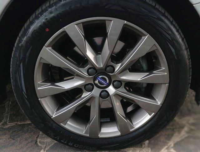 Volvo V60 D3 Momentum usato a VIADANA