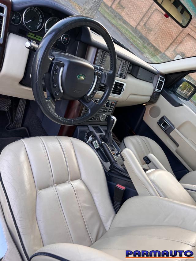 Land Rover Range Rover 4.4 V8 32V Vogue Foundry, del 2002, 234.000 km, in vendita a Parma (PR)
